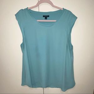 RW & Co Crepe Cap Sleeve Blouse